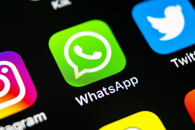 WhatsApp Bildschirmsymbol: Auch bei der Kundenorientierung kann WhatsApp helfen